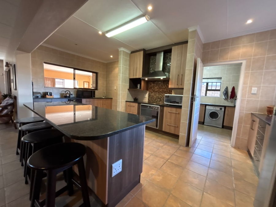 4 Bedroom Property for Sale in Diaz Beach Western Cape
